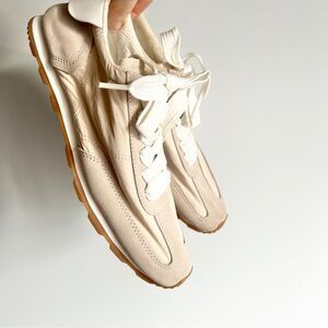 Zara Flat Pack Sneakers Women’s Size EU 39 in Taupe Beige Cream